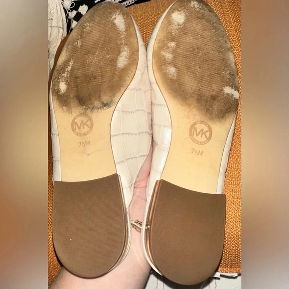 Michael Kors Natasha Embossed Leather Mules Slide On Clogs - Picture 6 of 7